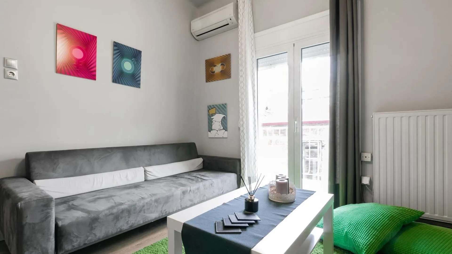 Delmare Gara Downtown Apt Thessaloníki